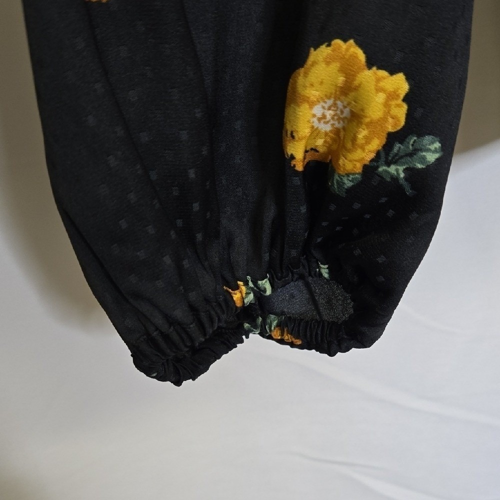 Madewell Bubble-Sleeve Wrap Top, Floating Florets, Cottagecore, Black Yellow, XS - Picture 6 of 6